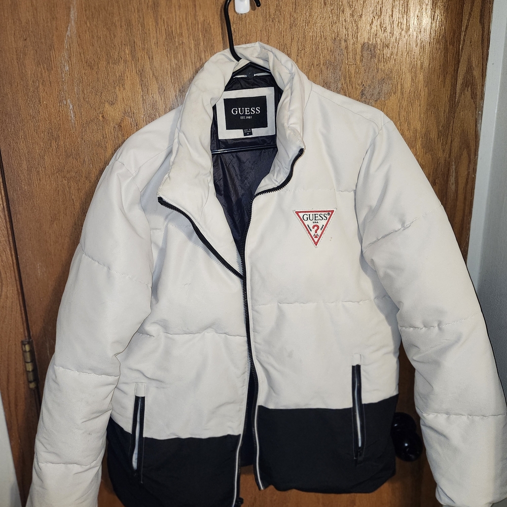 Guess White and Black Puffer Jacket